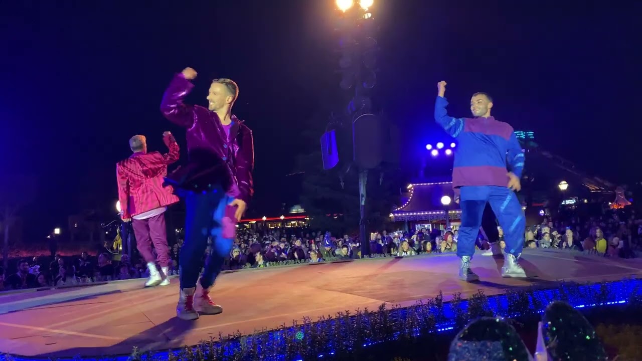 [4K] Dream… and Shine Brighter! | Pass Annuel Soiree | Disneyland Paris