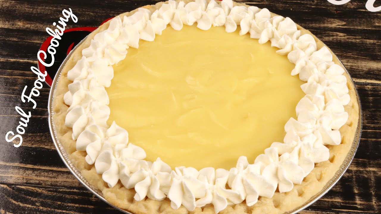 How to make the BEST Banana Cream Pie - Easy Banana Cream Pie Recipe