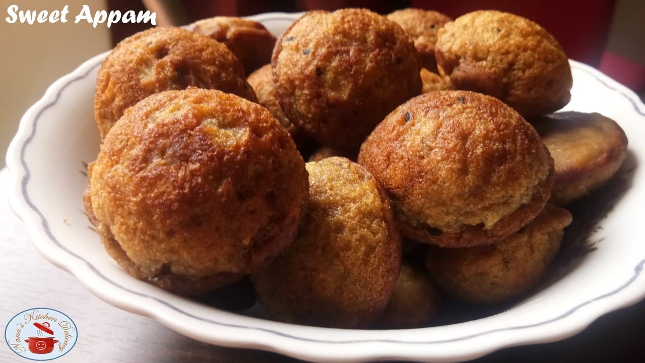 Sweet Appam #appam #bananaappam #banana #appe #breakfast #jaggery #rice #coconut #snacks #paniyaram