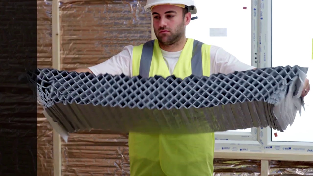 How to insulate a timber frame wall with HYBRIS insulation