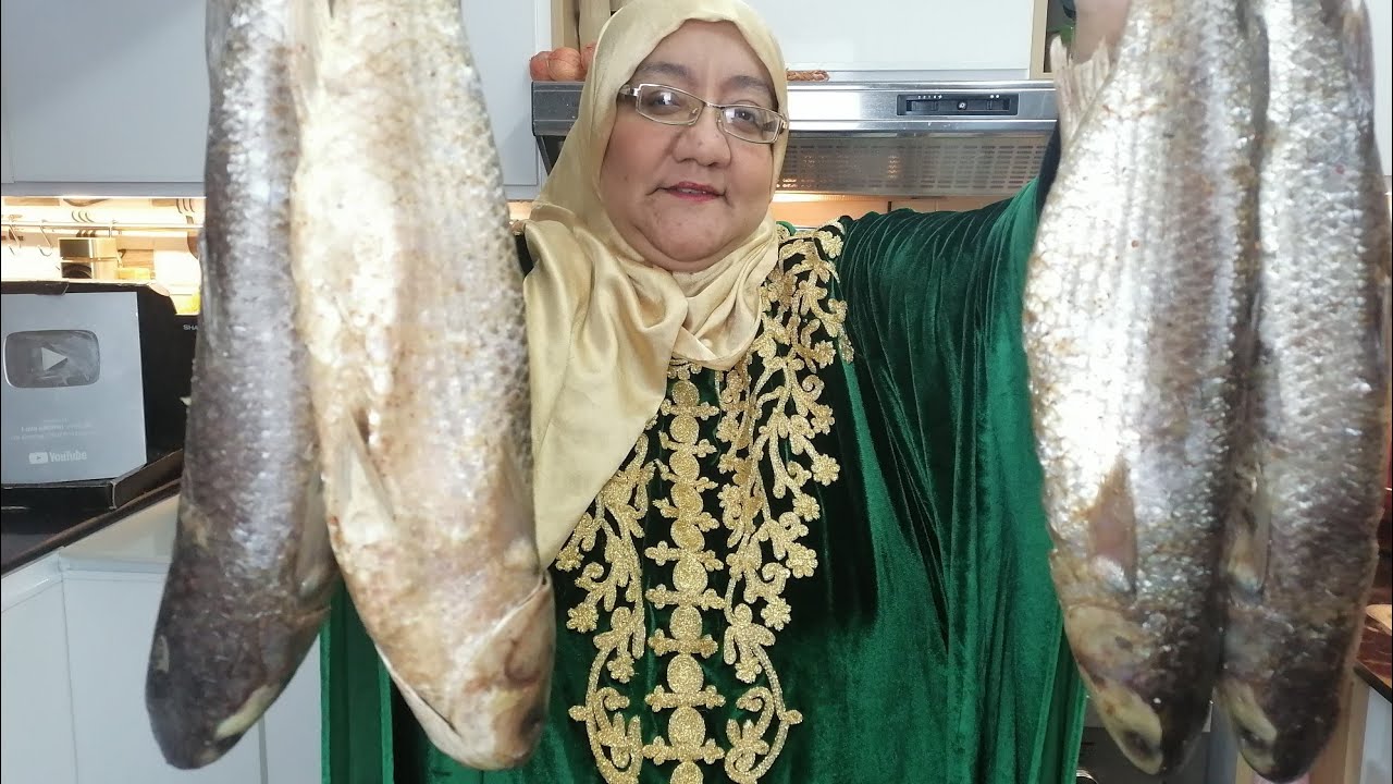 فتحت على الفسيخ طلع فصوص ذبدة ولا اجدع فسخانى