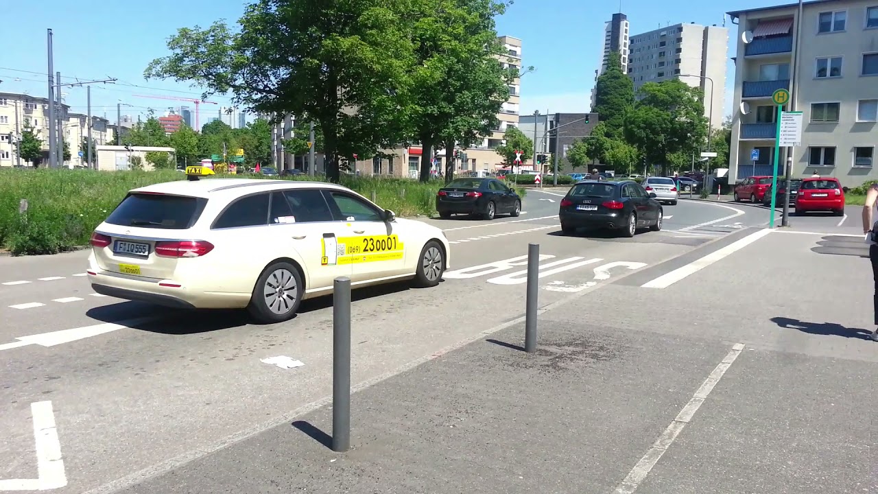 Straßenbahn Frankfurt am Main - Linie 17 und 18 Bahnstrecke von Streesemannallee bis Neu Isenburg