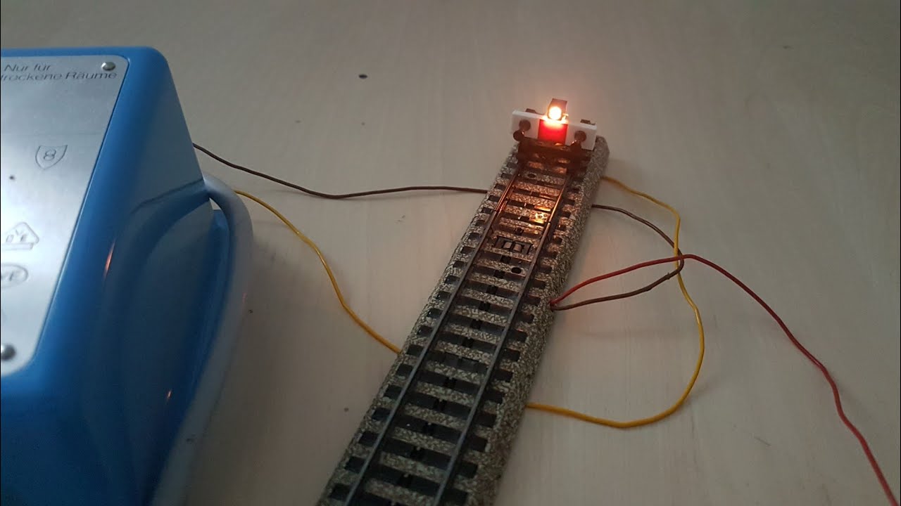 Märklin bel. Prellbock anschließen