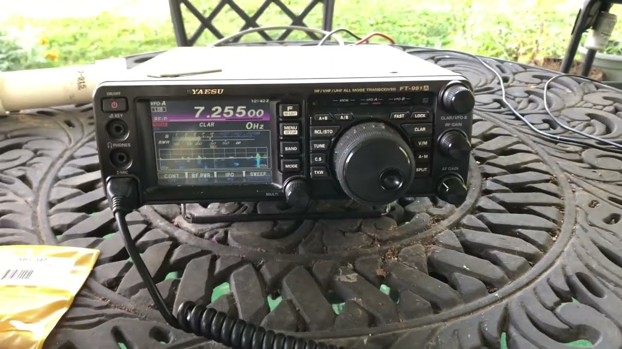 Ham Stick Dipole working MFJ-347 w/ 1640T 40 meter sticks.
