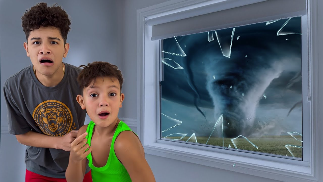 🌪️SCARY TORNADO WARNING!