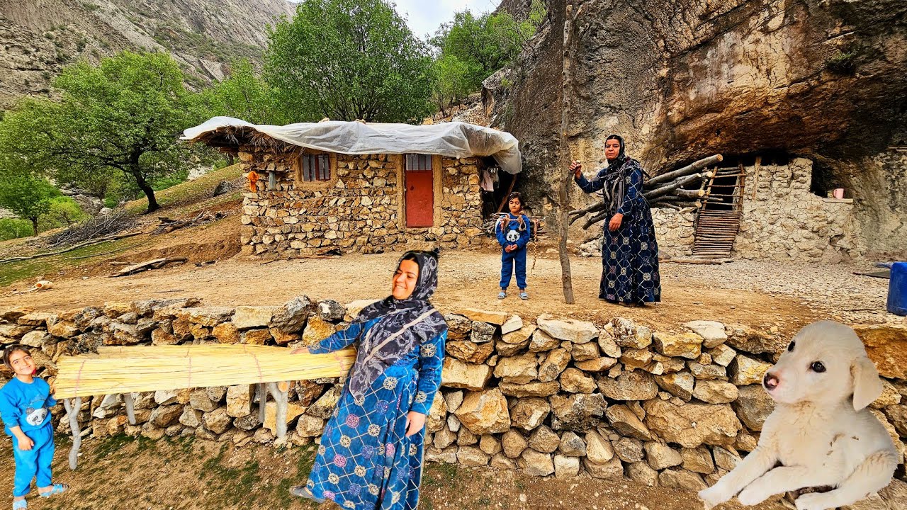 Kulsoom nomad woman/life of a nomad family