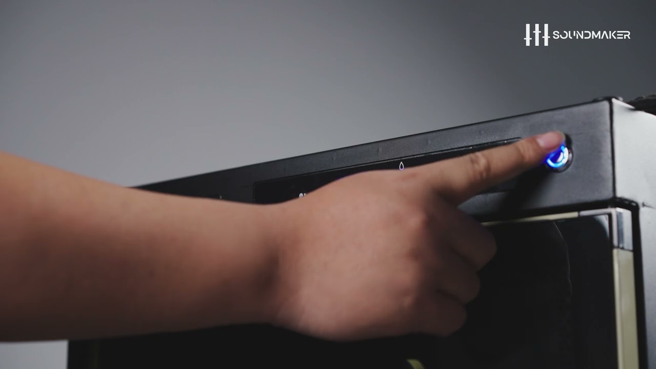 Soundmaker ギター保管庫MMF-1　パネルのボタン操作