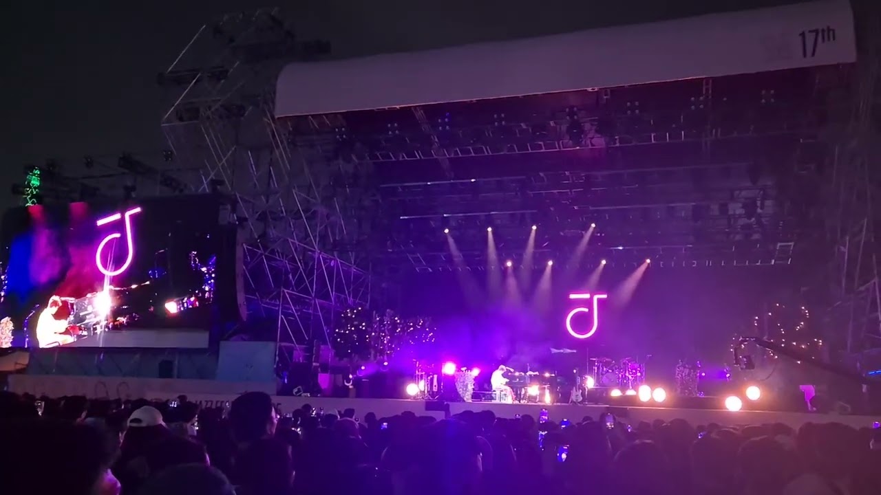 [서재페 2025] Jacob Collier - Somebody To Love + 아리랑 떼창