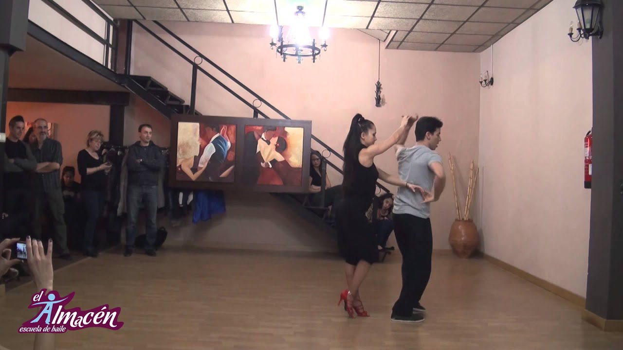 Adrián y Anita. II masterclass de salsa en Escuela de Baile el Almacén. Resumen primer grupo