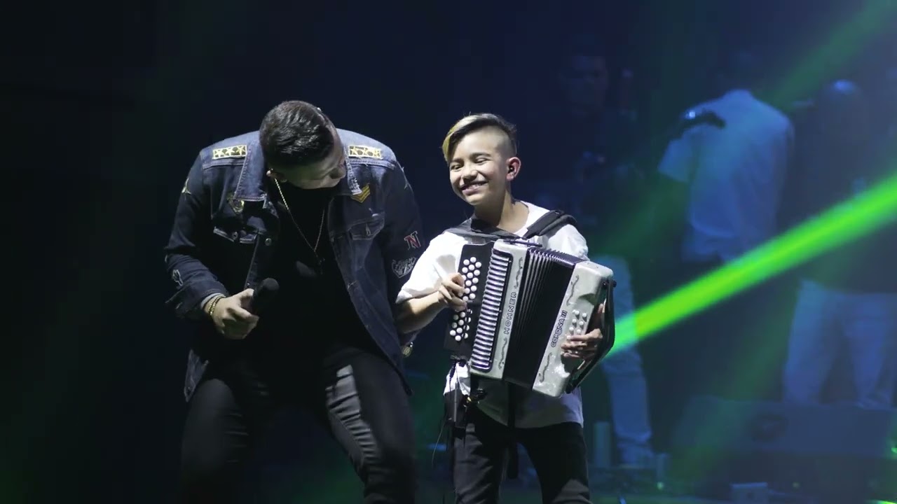 Mandi Espitia x Rafa Lobelo - Mi Ex (En Vivo)