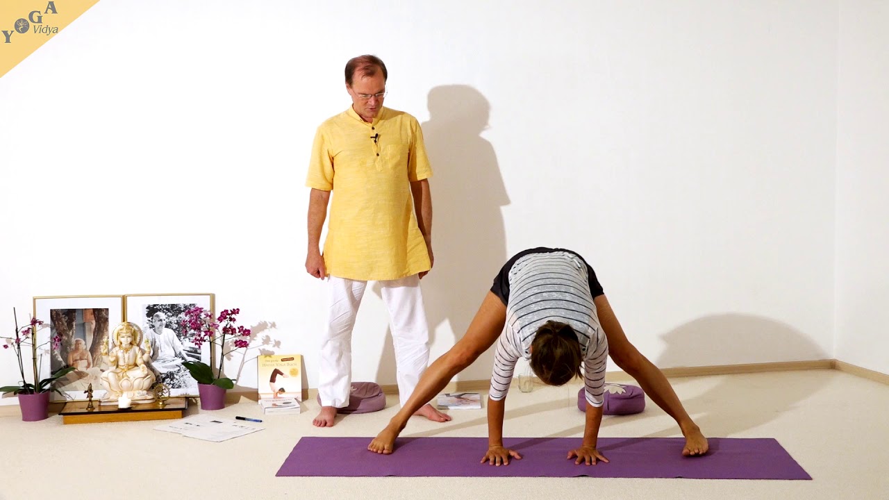 Stehende Gr&auml;tsche - Yoga Asana Lexikon