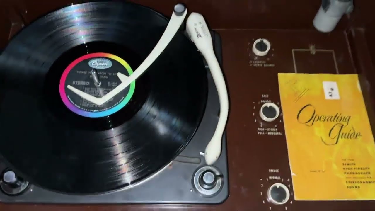 Restoration of a 1959 Zenith SF114R Record Player with a 5B27 tube amplifier and Cobra-Matic TT