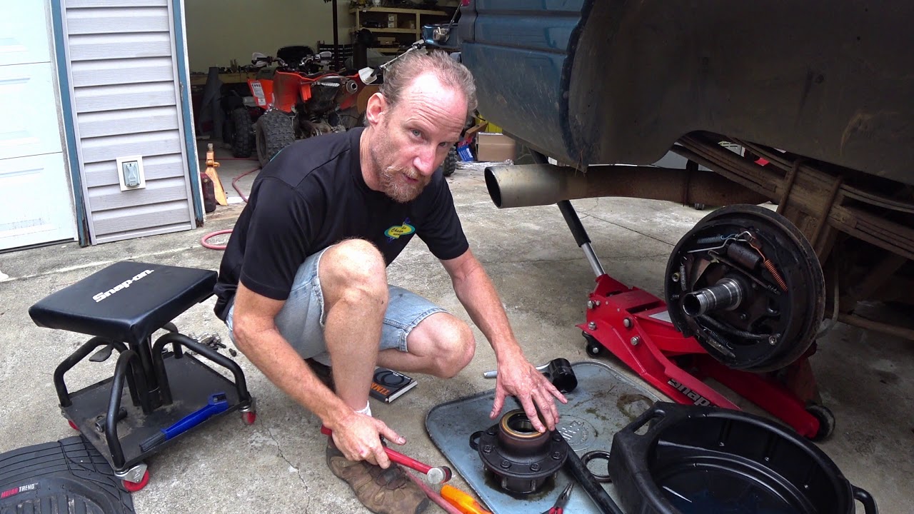 Dodge 2500 & 3500 rear wheel seal replacement