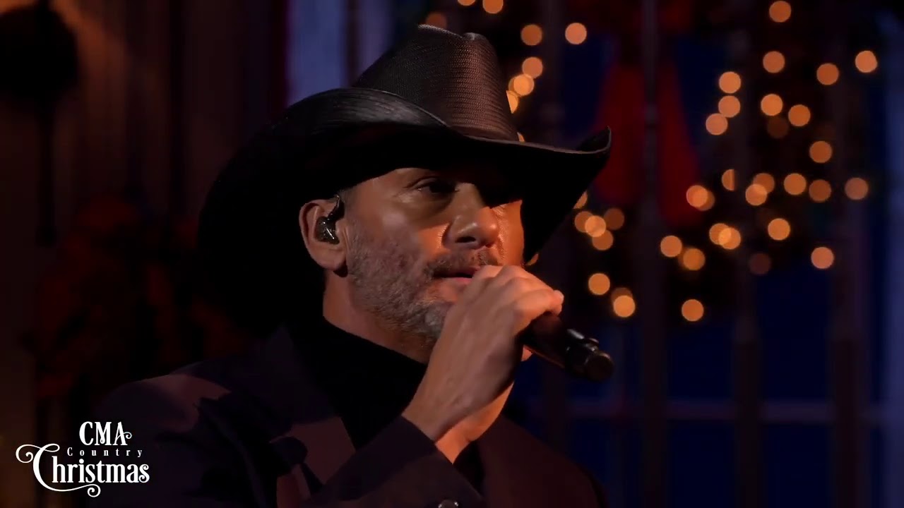 Tim McGraw - It Wasn't His Child (CMA Country Christmas 2020)