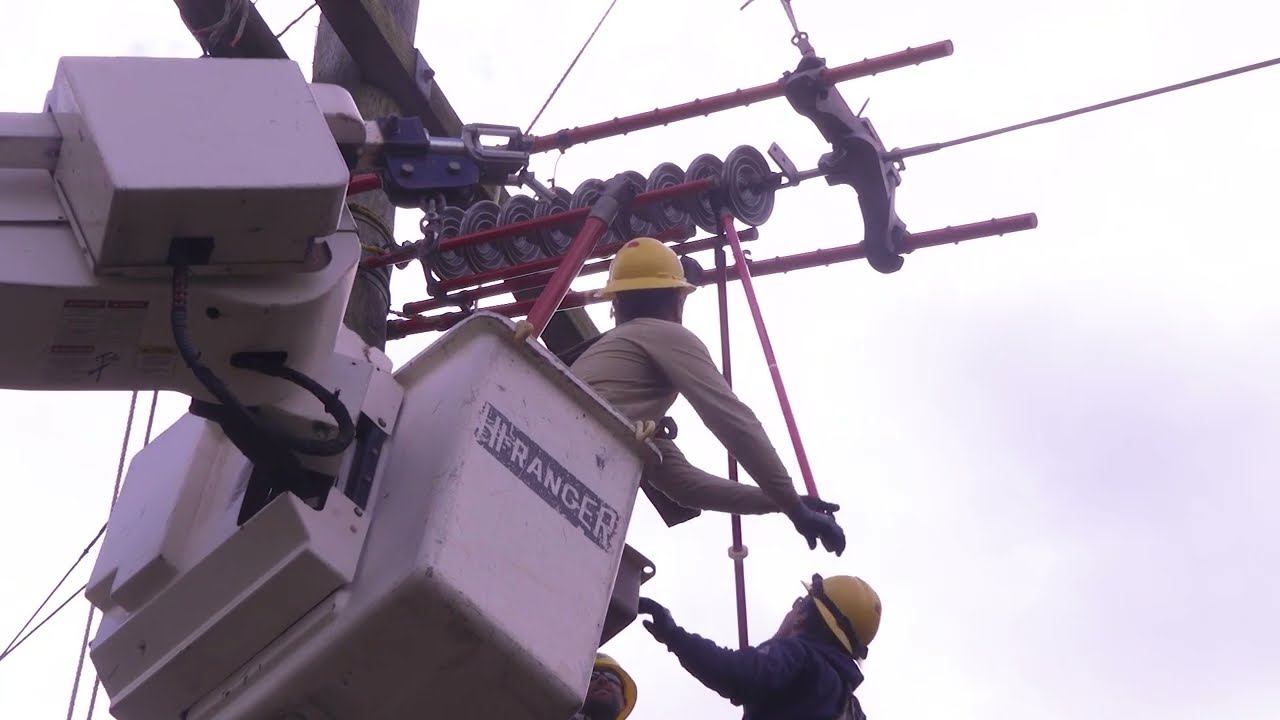 At REC, Safety is Everything - 115 Hotstick Training