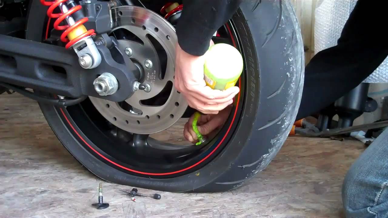 Delboy's Garage, Harley XR1200x Tyre sealant puncture prevention