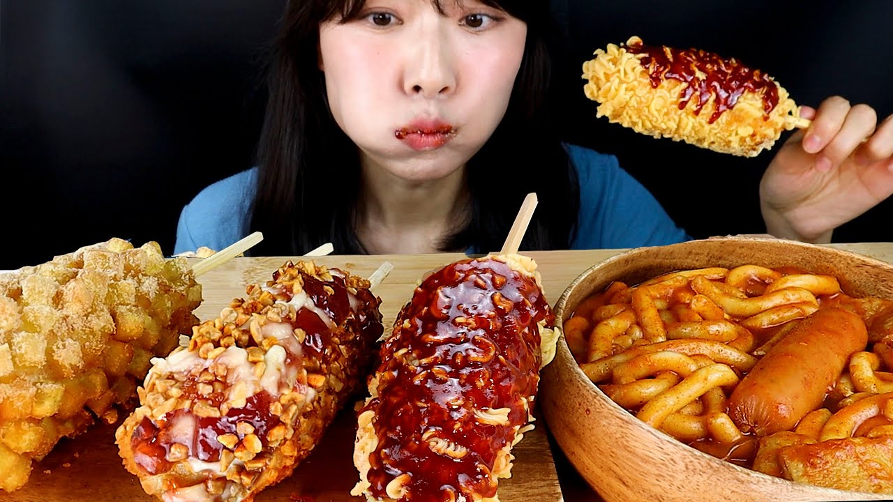 ASMR 명랑핫도그 신메뉴 먹방(뚜둥‼) 라면맵땅 핫도그, 크림치즈 핫도그, 마라로제 떡볶이 KOREAN SPICY HOT DOG, TTEOKBOKKI MUKBANG