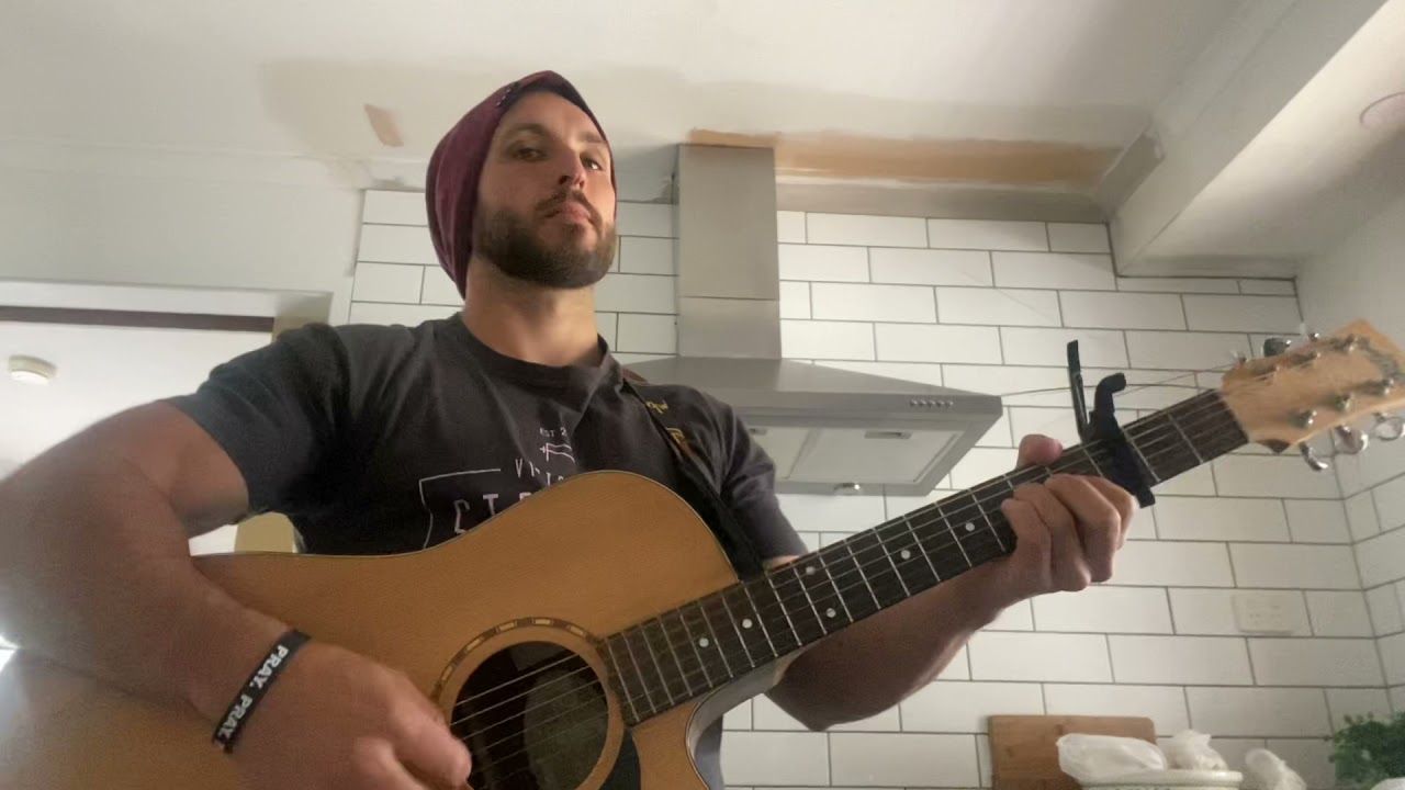 Charlie (Mallrat) acoustic cover