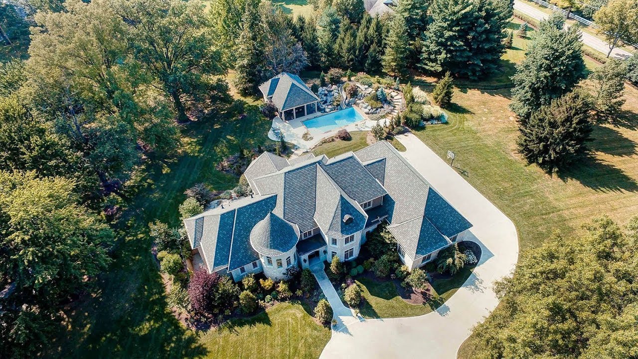 9005 Shawnee Run Indian Hill OH 45243