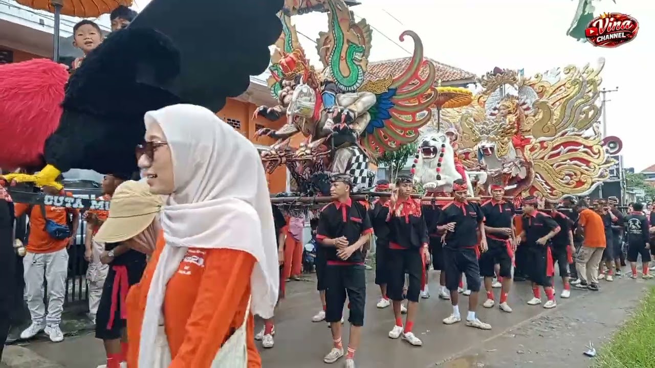 SYAHDUNYA DANGDUTAN SAAT DI JALAN‼️REAK CUTA MUDA GROUP DI RANCABANGO