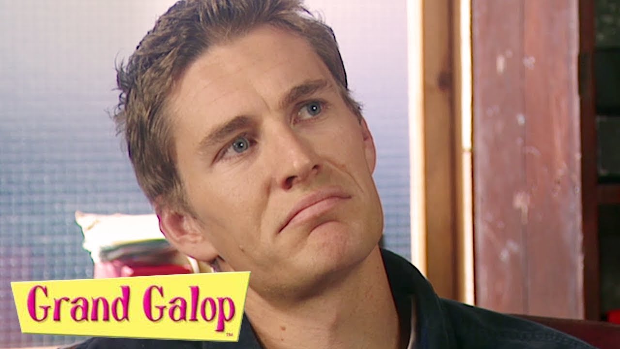 The Saddle Club - 4 Episodes! | Full episodes 1 to 4 | Saddle Club Season 2