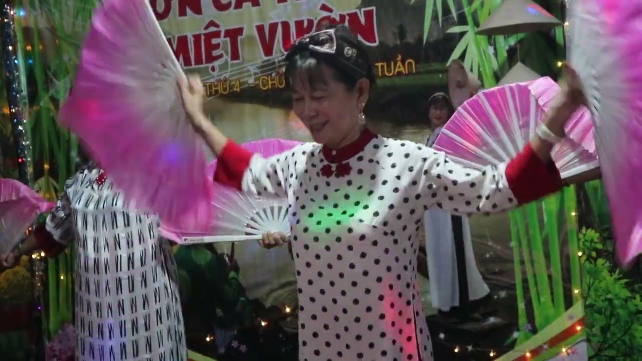 Múa bài sắc xuân đón mừng năm mới , tất niên 8/2/26 ( 20/12/25 âl ) vui 💗💗💗