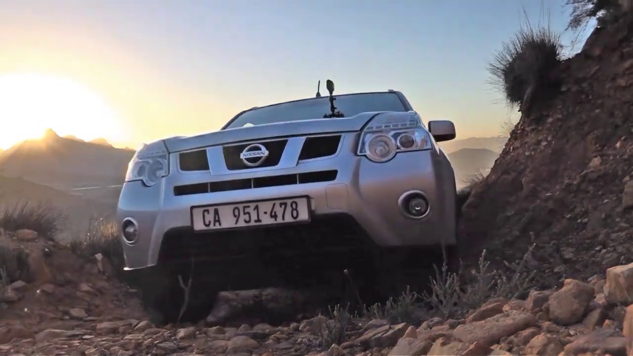 New Nissan X-trail vs old X-trail vs Land Rover Freelander off-road (S4 E2)
