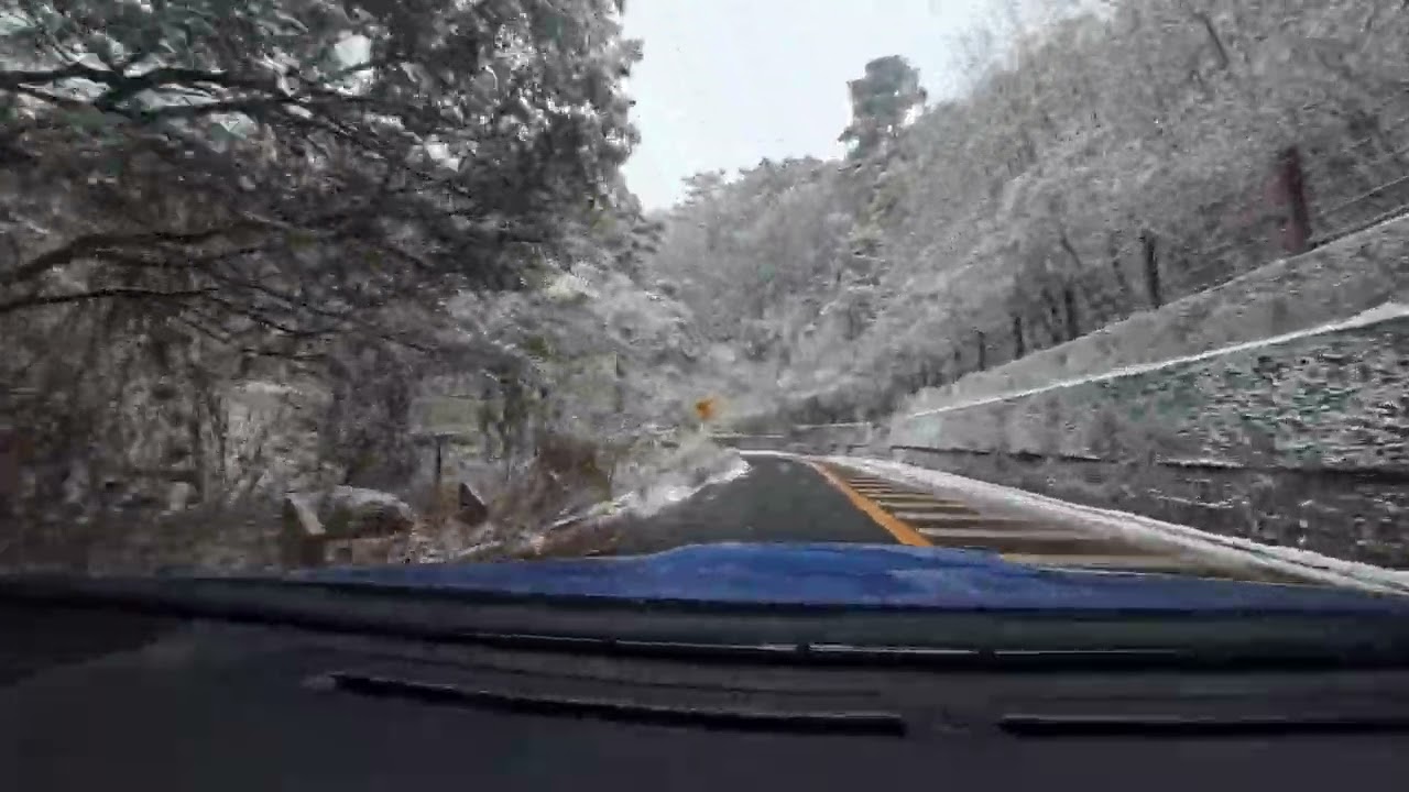裏六甲雪景色