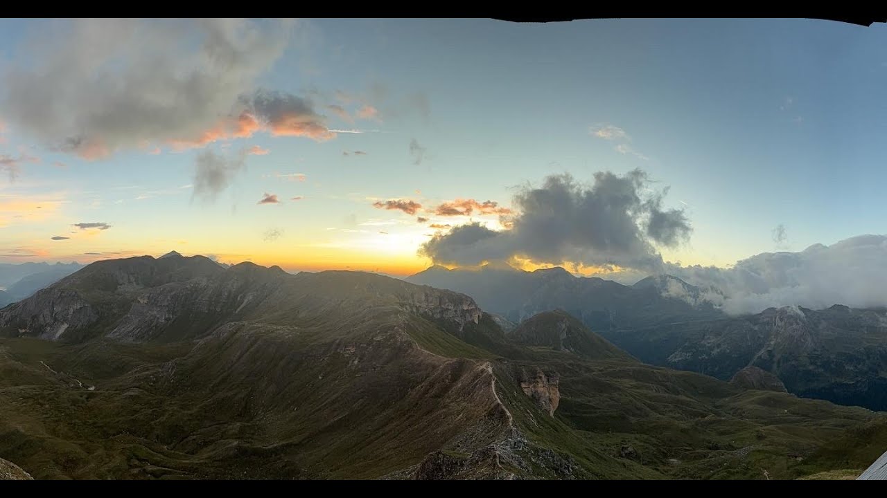 V2-MotorcycleTours - 