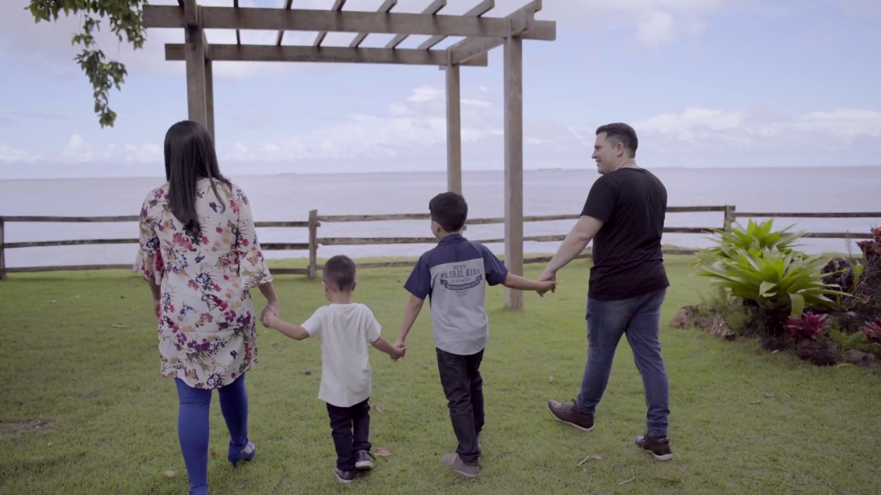 TEASER FAM&Iacute;LIA BLINDADA 4K | Helcio e Marina