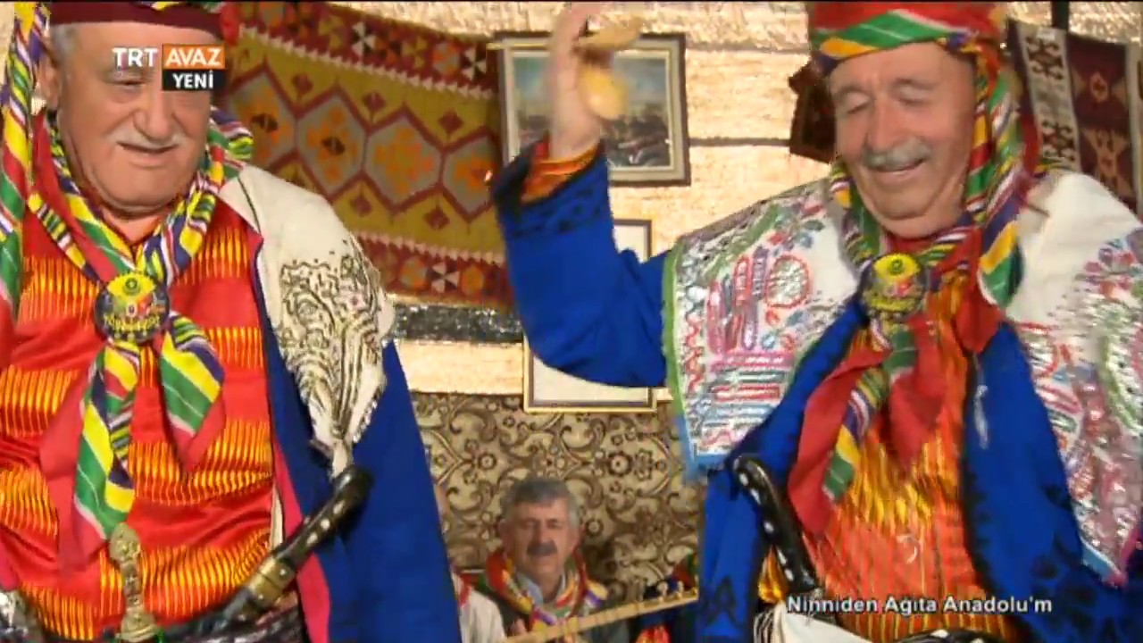 Yörüklere Özel Karşılama Zeybeği ile Seymenler - Eskişehir - TRT Avaz