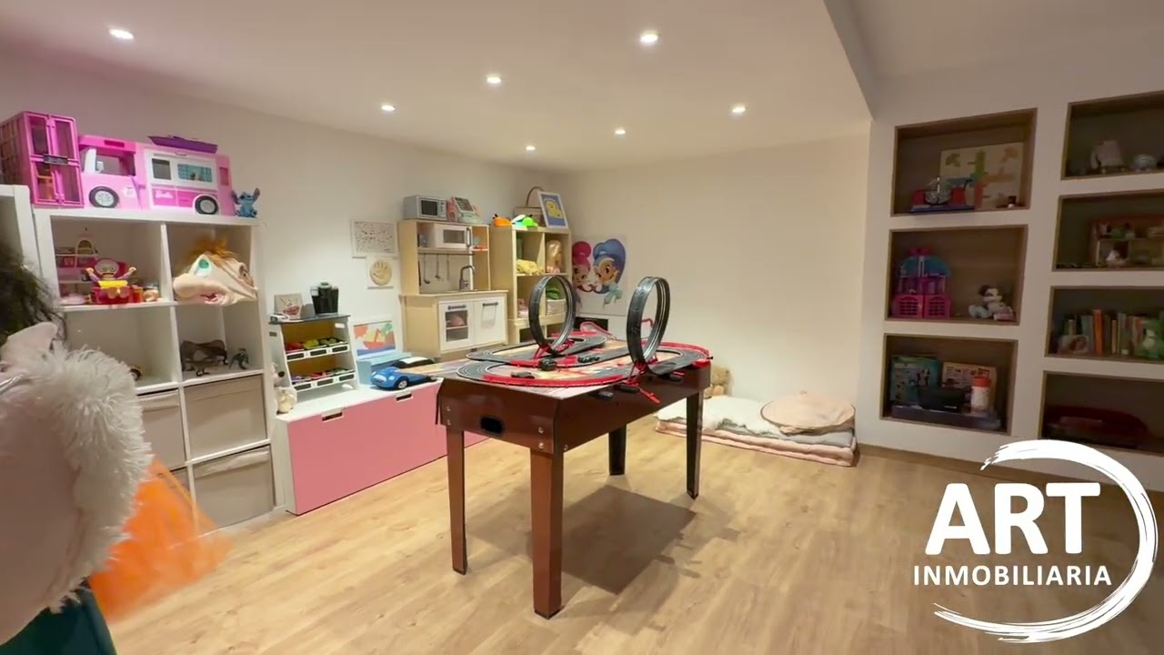 VENTA DE EXCLUSIVA PROPIEDAD INDEPENDIENTE DE LUJO, en San Antonio de Benagéber. Referencia 2093