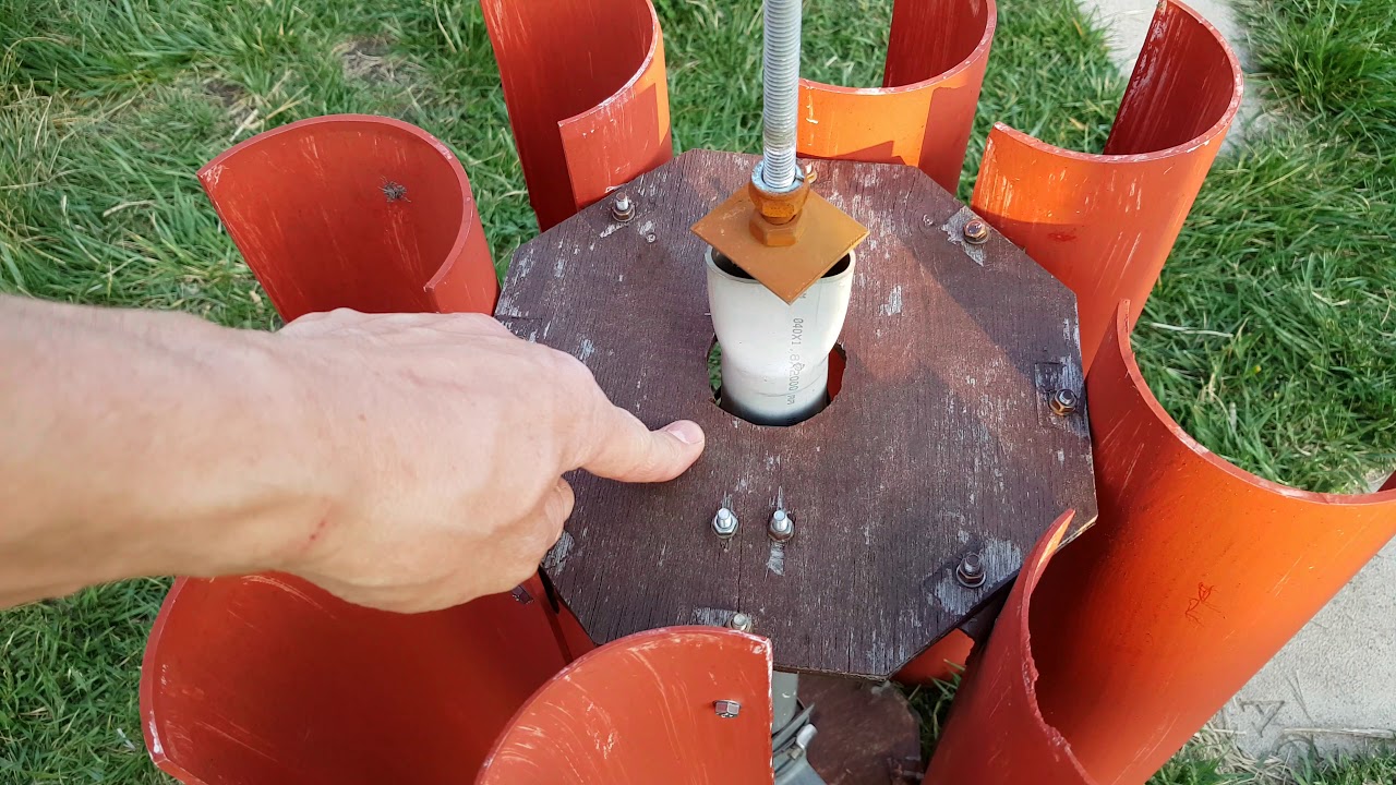 A következő projekt, szélirány független szélkerék csapágyazáza.