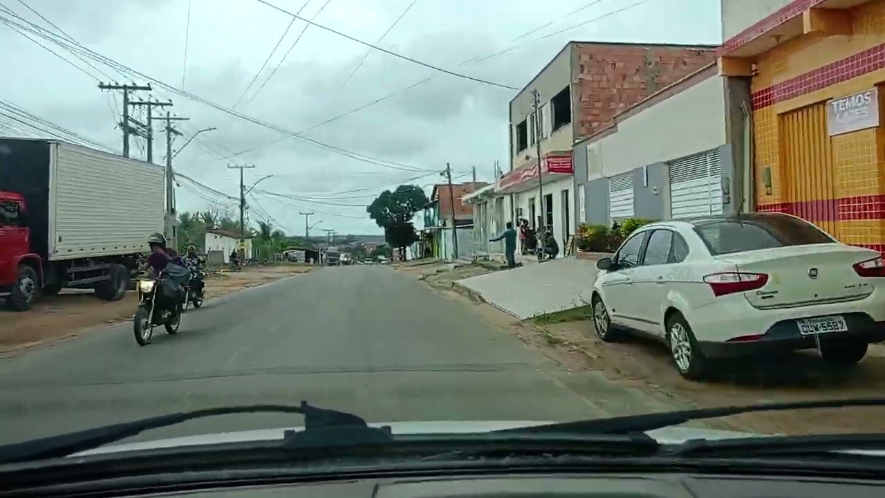 Cidadãos tem que ver o erro, e fazer vista grossa.