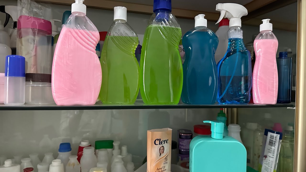 Spray pump soap dispenser pump capping machine trigger pump capper