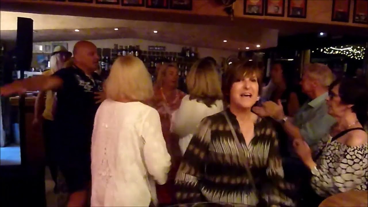Mallorca * Paguera * Erna (Vino y mas) * Nick Michaels * singt Elvis * Teil 8 * 01.06.2022