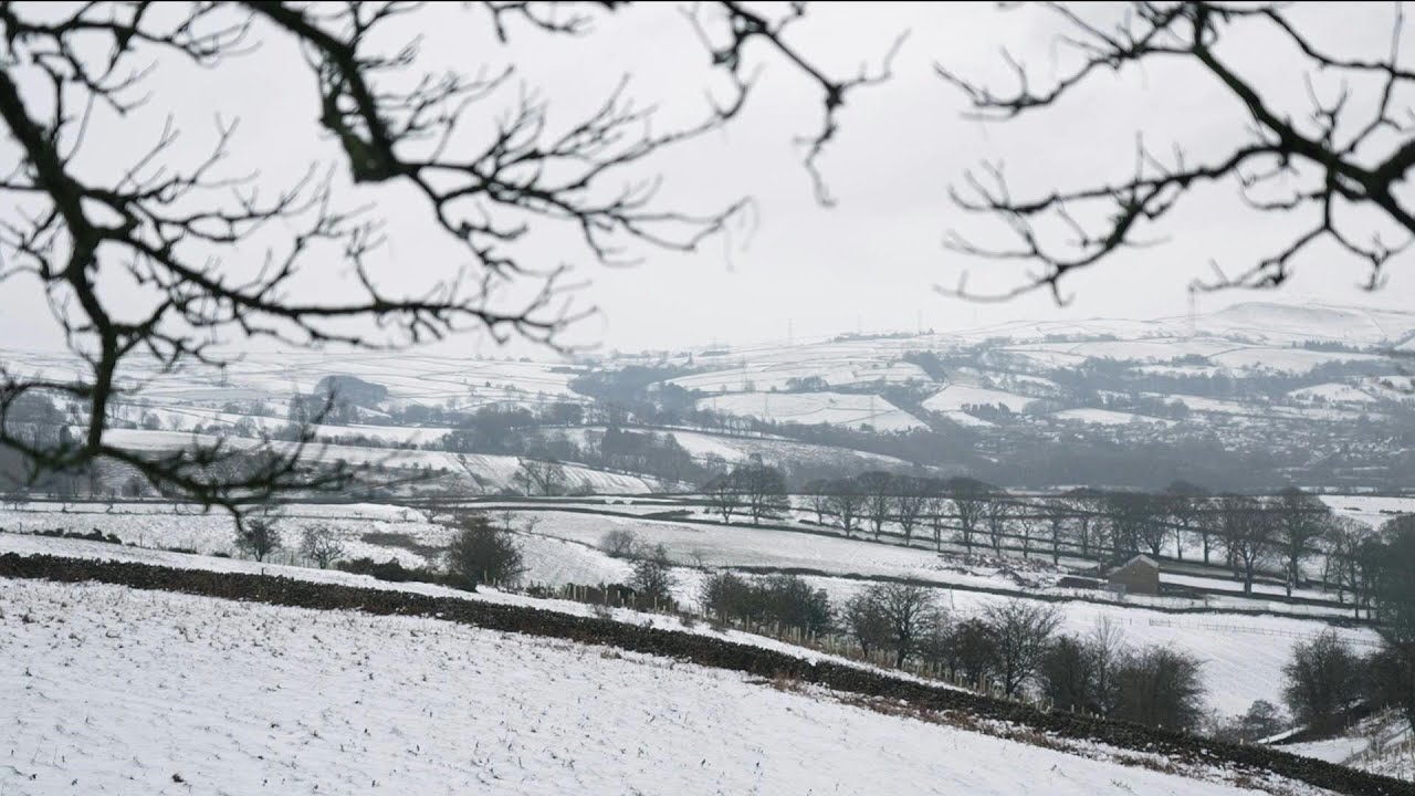Storm Goretti: snow blankets northern English towns as schools and businesses close | AFP