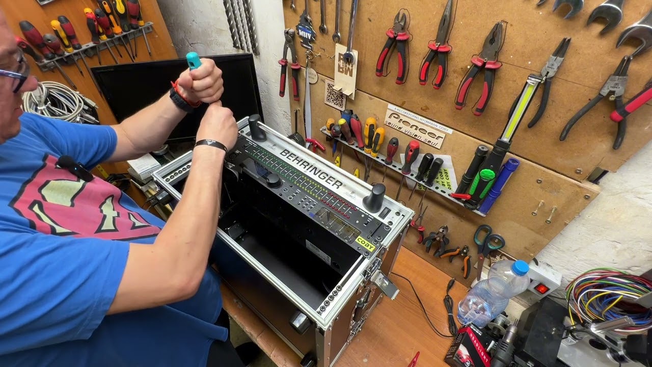 American Audio rack-be építhető kivezérlés mérő
