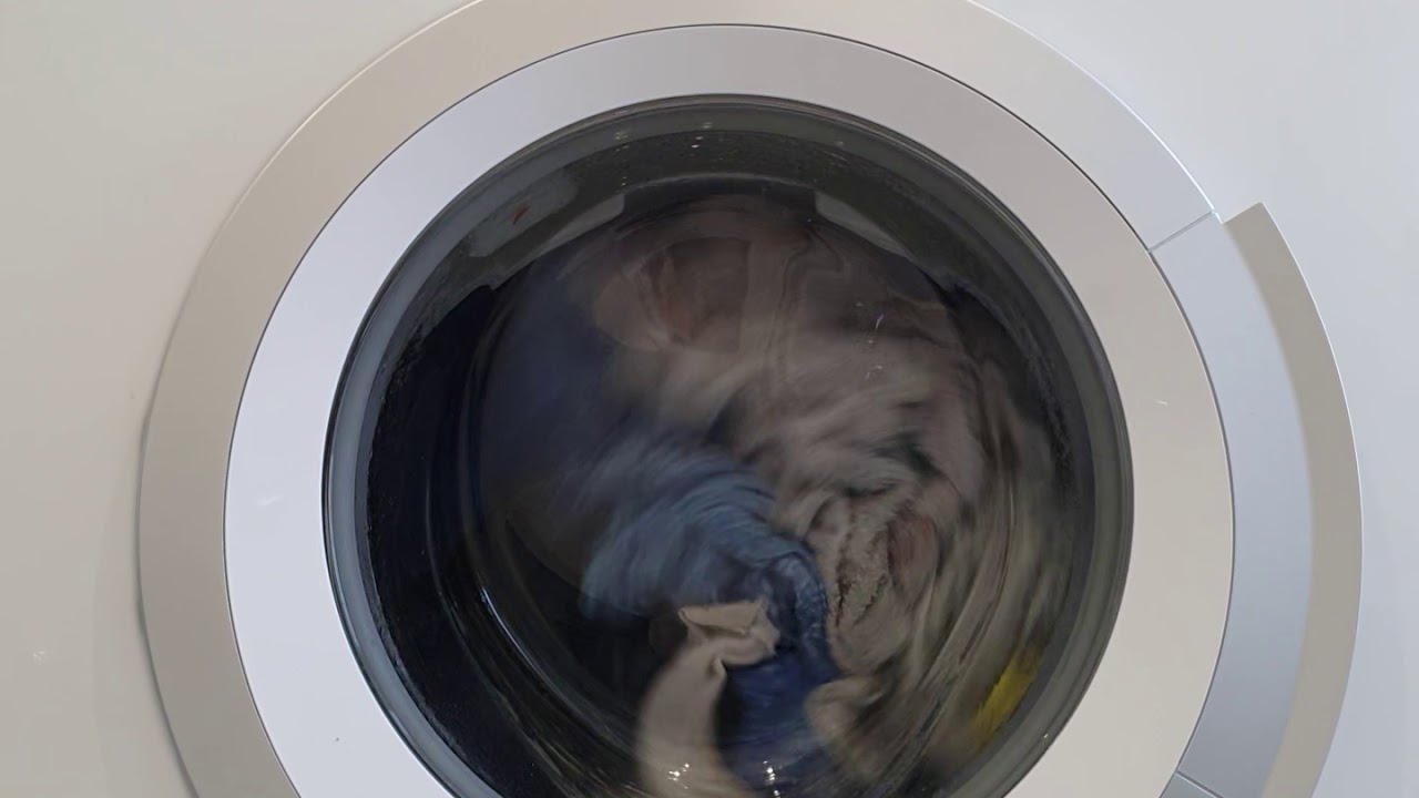 Waschmaschine läuft. Entspannung pur