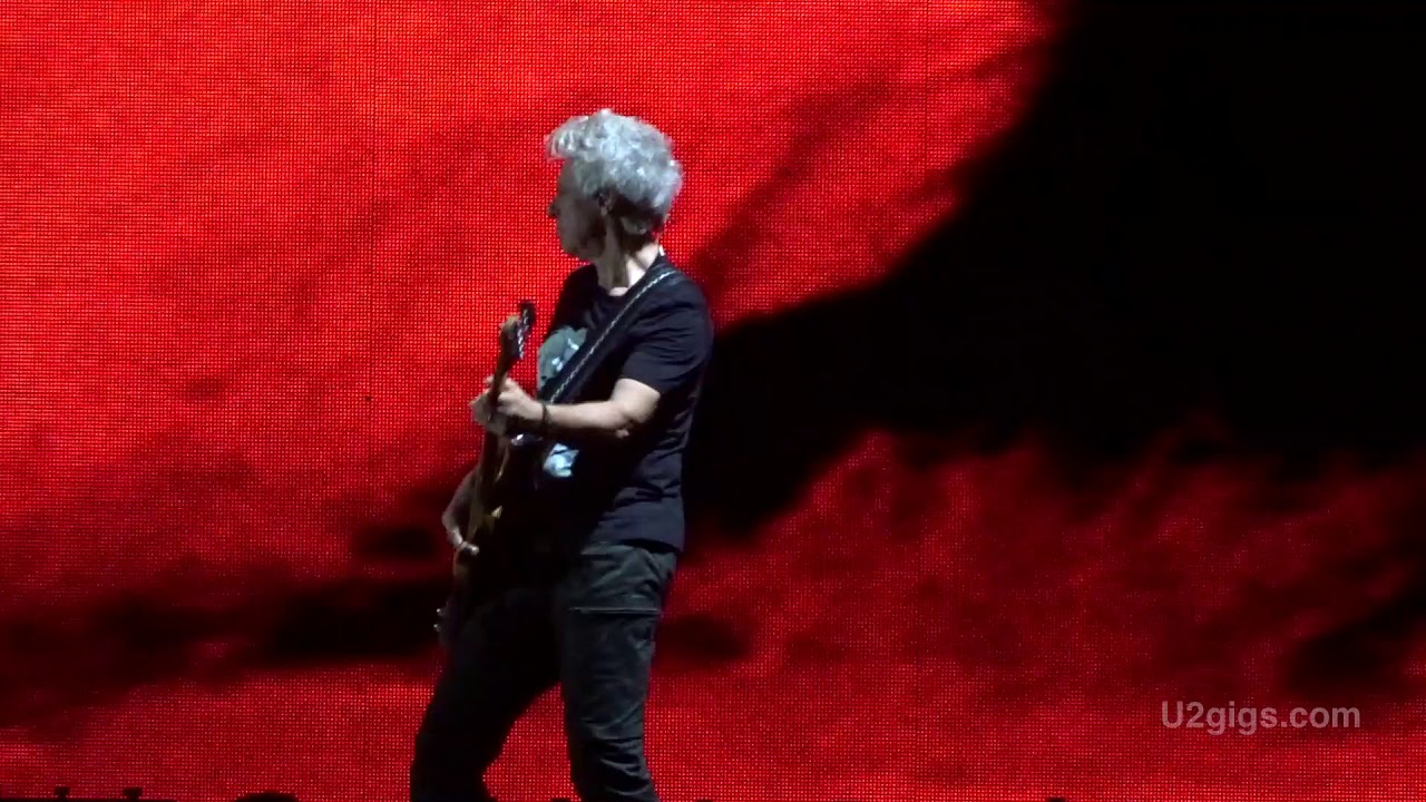 U2 Singapore In God's Country 2019-11-30 - U2gigs.com