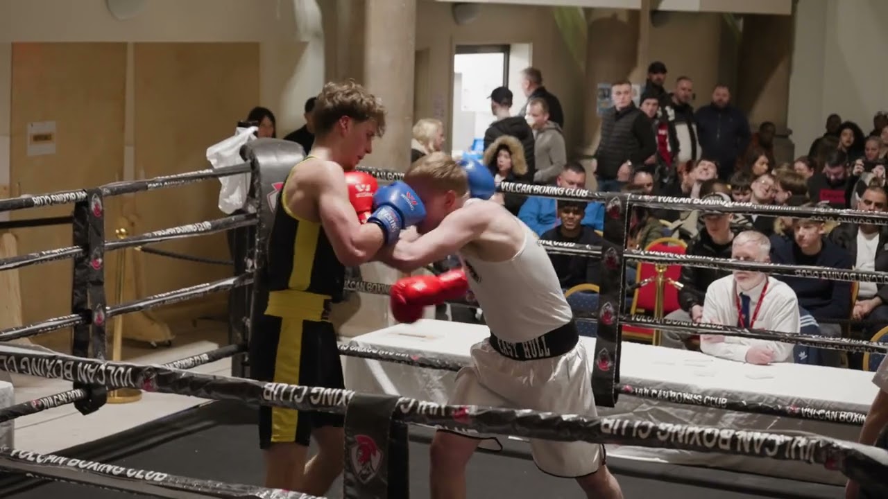 Vulcan Boxing Show - Declan Rodmell (East Hull) vs Michael Pawlicki (Aldercar and Langley)