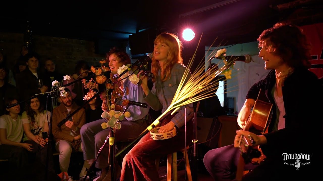 Oracle Sisters - Asc. Scorpio - Live at the Troubadour