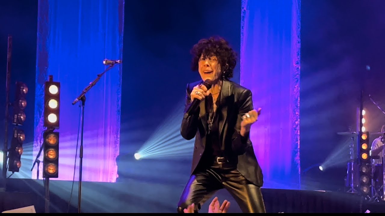 Lost On You - LP - Auditorio Nacional - 31/May/22