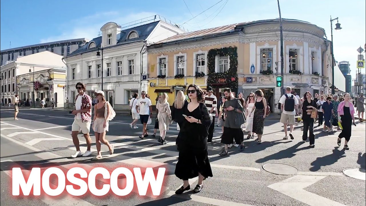 I Didn't Know Moscow Russia🇷🇺Was This Clean With No Homeless People