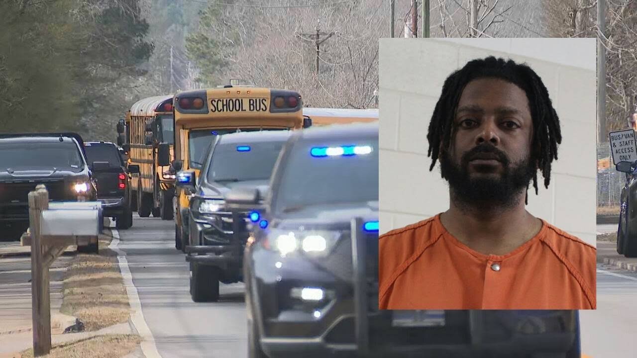 Woman killed outside elementary school in Fulton County; suspect in custody
