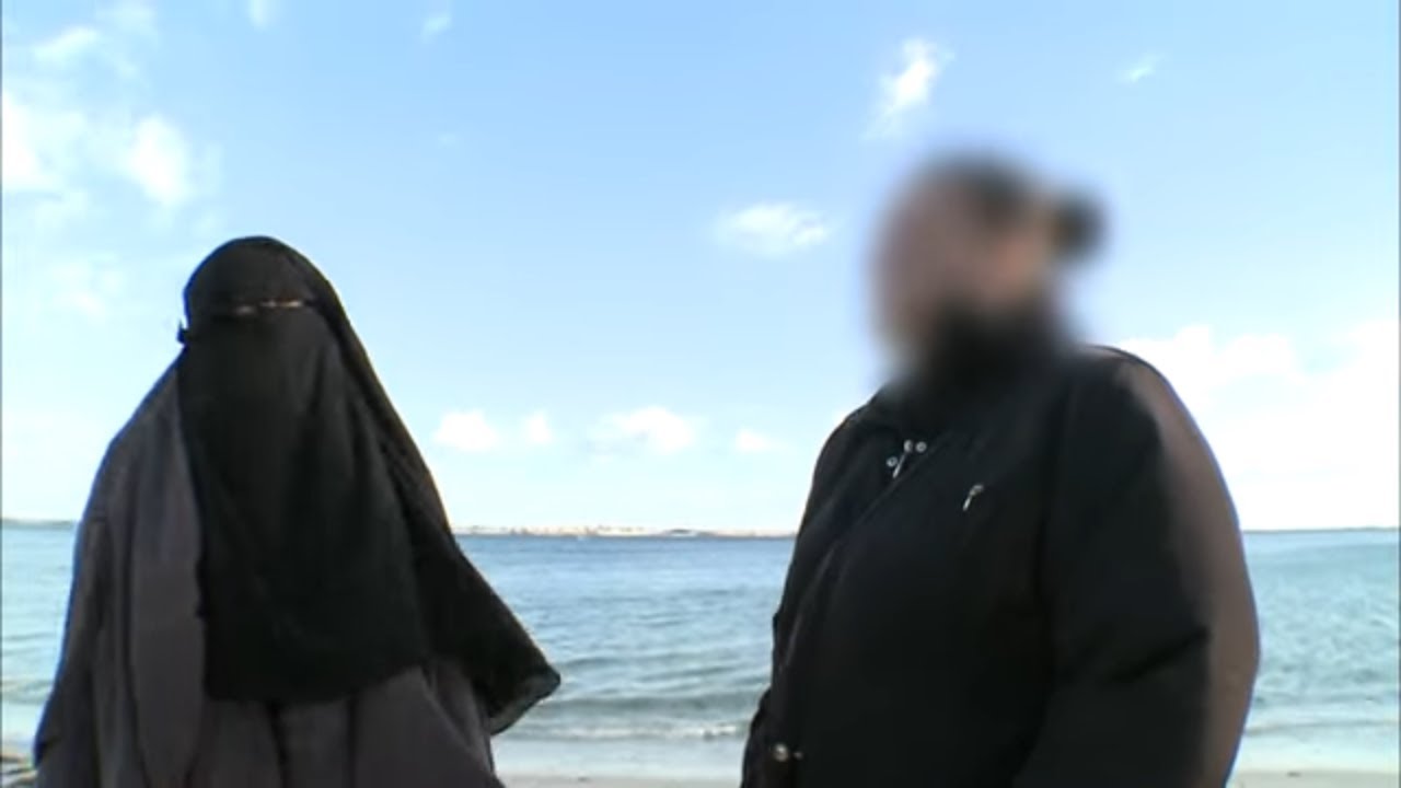 Она беспокоит на бретонских пляжах
