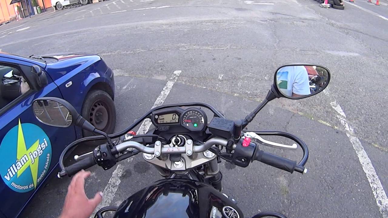 Hogyan kell motorozni váltós motorral?