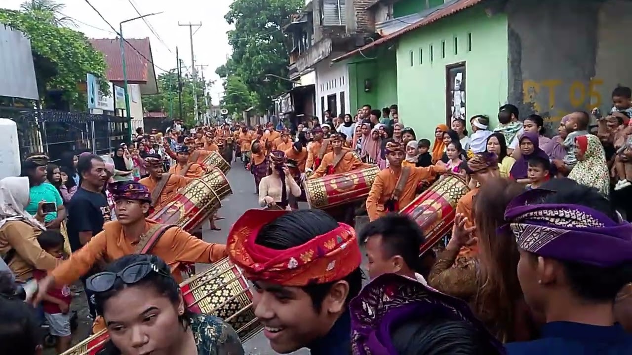 Full tarian mantap variasi penutupan #gendang belek Tanak genter peseng lembar# Padat penonton 