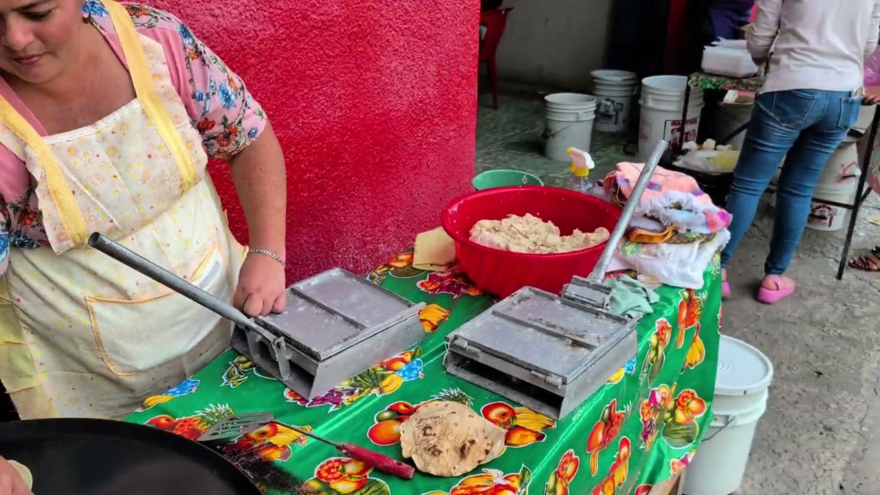 LA BIRRIERIA DE LUPE PIOCHAS SOLO EN TEPEQUE MICHOACÁN.  