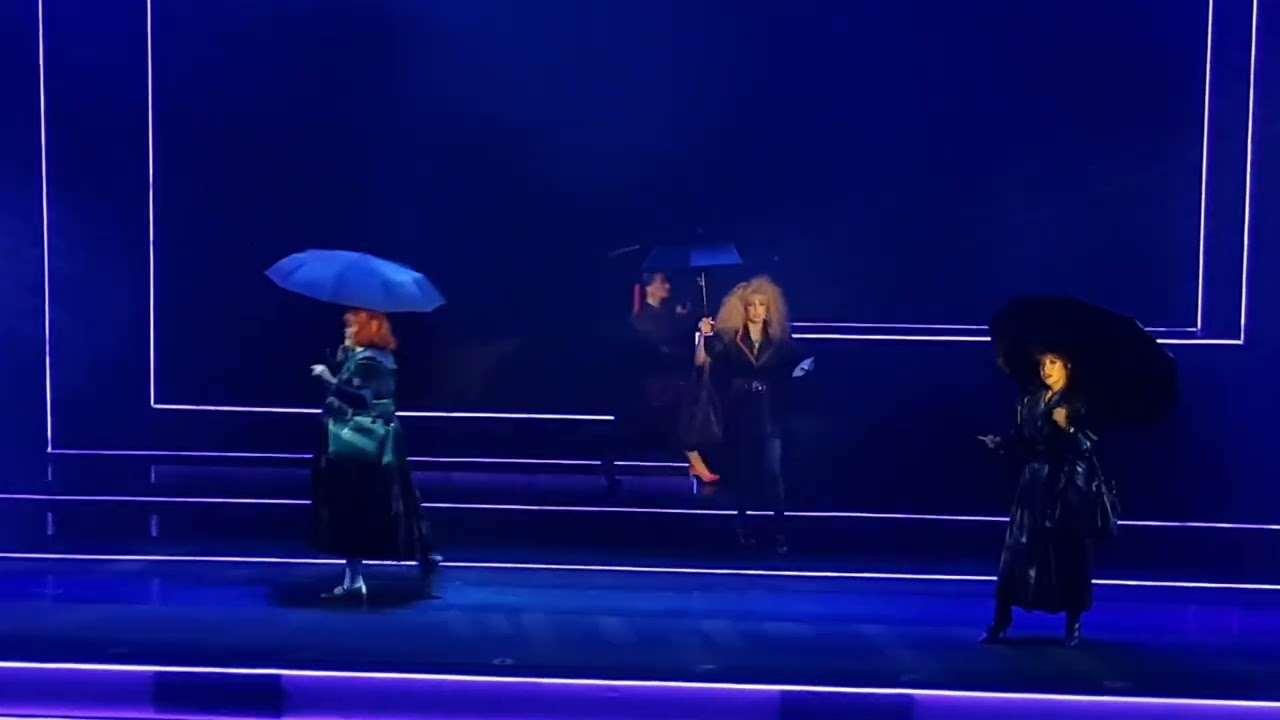 MENTIRAS EL MUSICAL - PRIMEROS 15 MINUTOS